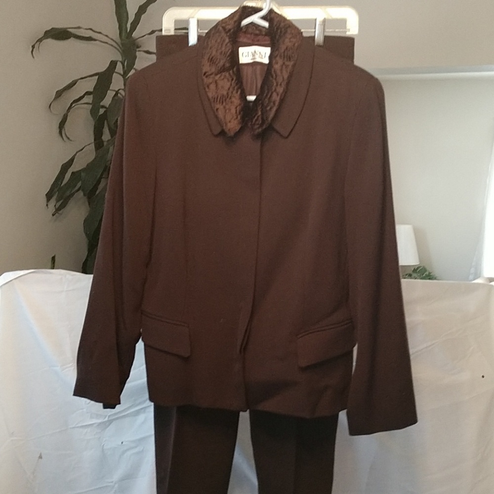 2 Piece Pants Suit
